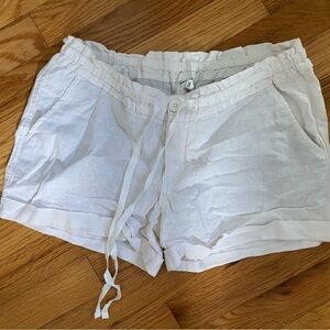Old navy white linen shorts